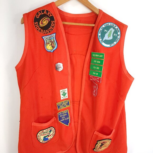 Vtg Dutchmaid Vest Size 44 Orange C B Radio Dog Swap Club Patches Distressed - Picture 1 of 14